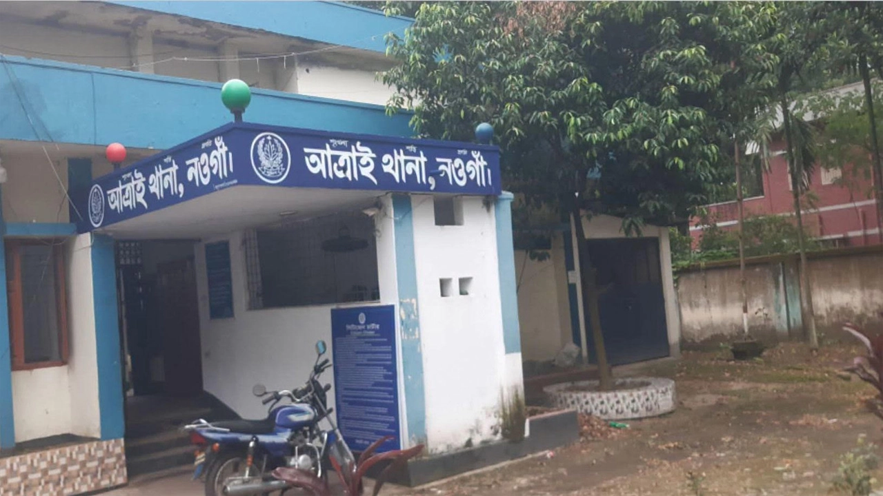 আত্রাই নদী থেকে মানসিক প্রতিবন্ধী বৃদ্ধের লাশ উদ্ধার, তদন্তে পুলিশ