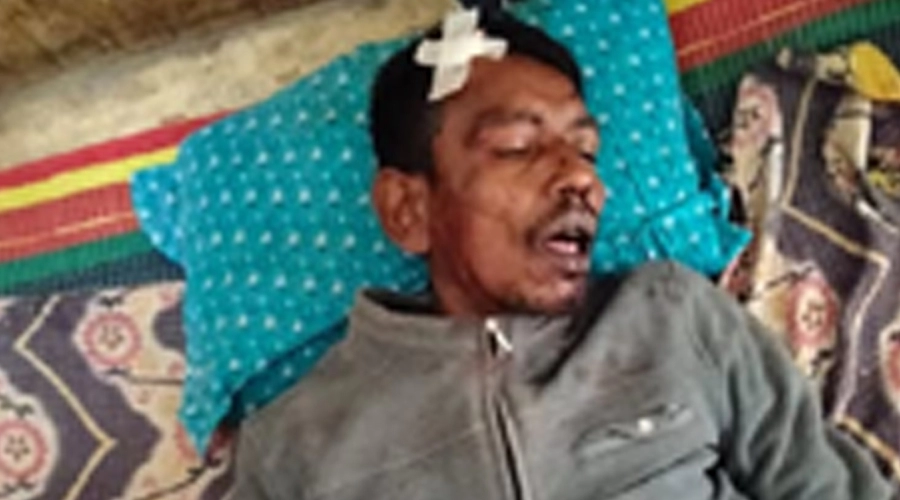 যশোরে চোরাই ইজিবাইক নিয়ে দ্বন্দ্বে নারীকে ছুরিকাঘাত, গ্রামপুলিশকে গণধোলাই ¦ ছবি: গ্রামের কাগজ