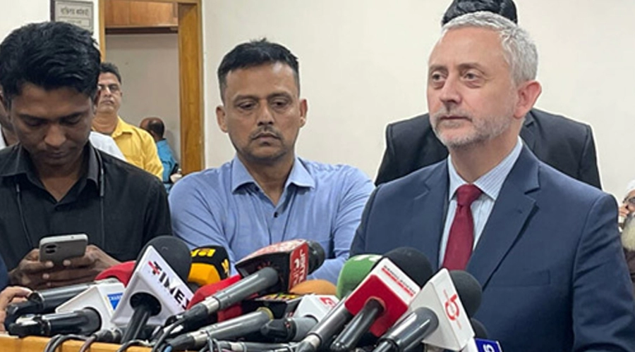 ইউরোপীয় ইউনিয়নের (ইইউ) বাংলাদেশে নিযুক্ত রাষ্ট্রদূত মাইকেল মিলার  ¦ ছবি: কালের কণ্ঠ