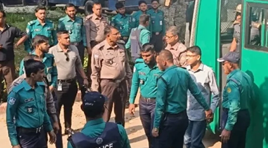 ১০ সেনা কর্মকর্তার ভার্চুয়াল হাজিরা নাকচ ¦ ছবি: সংগৃহীত