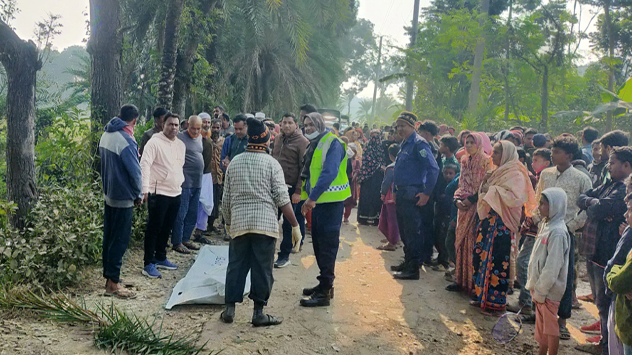 কালীগঞ্জে চিনিকলের ফার্মের মাঠ থেকে রক্তাক্ত মরদেহ উদ্ধার   ¦ ছবি: প্রতিনিধি