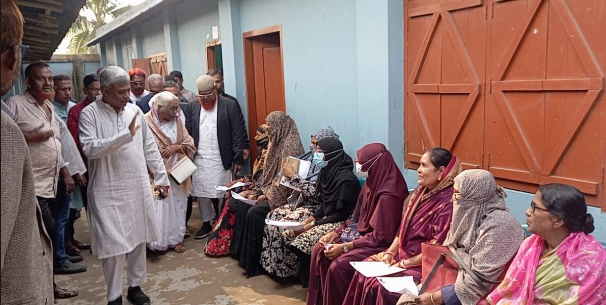 ছবি-গ্রামের কাগজ