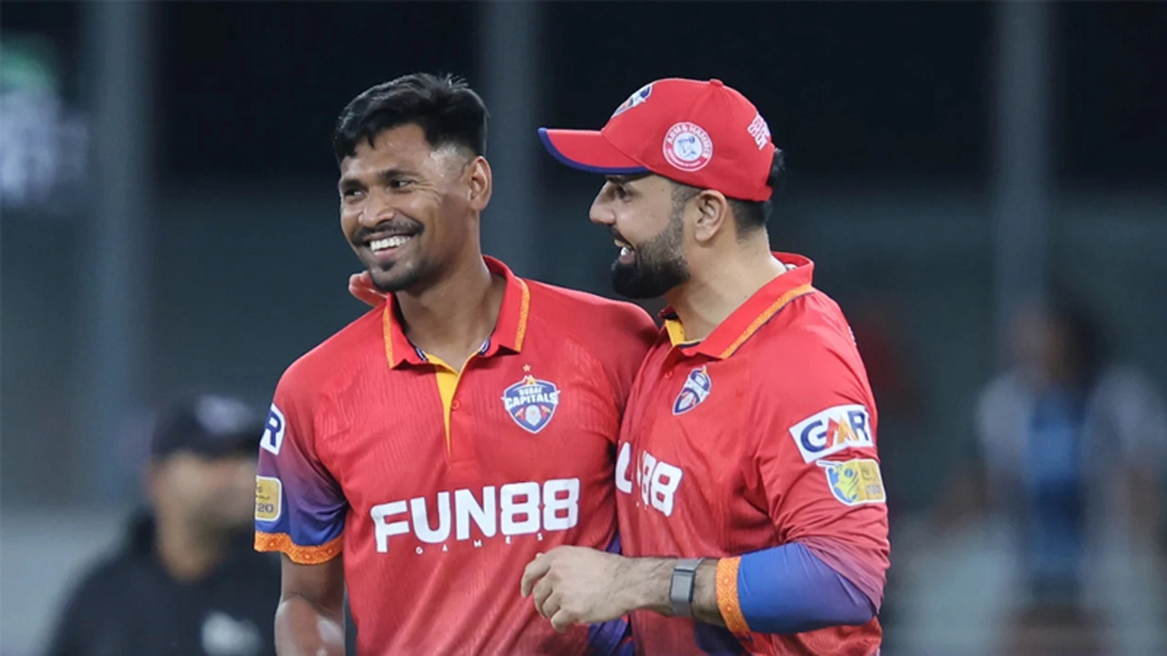 মুস্তাফিজদের দুর্দান্ত বোলিং, দুবাই ক্যাপিটালসের প্রথম স্বস্তির জয় ¦ ছবি: সংগৃহীত