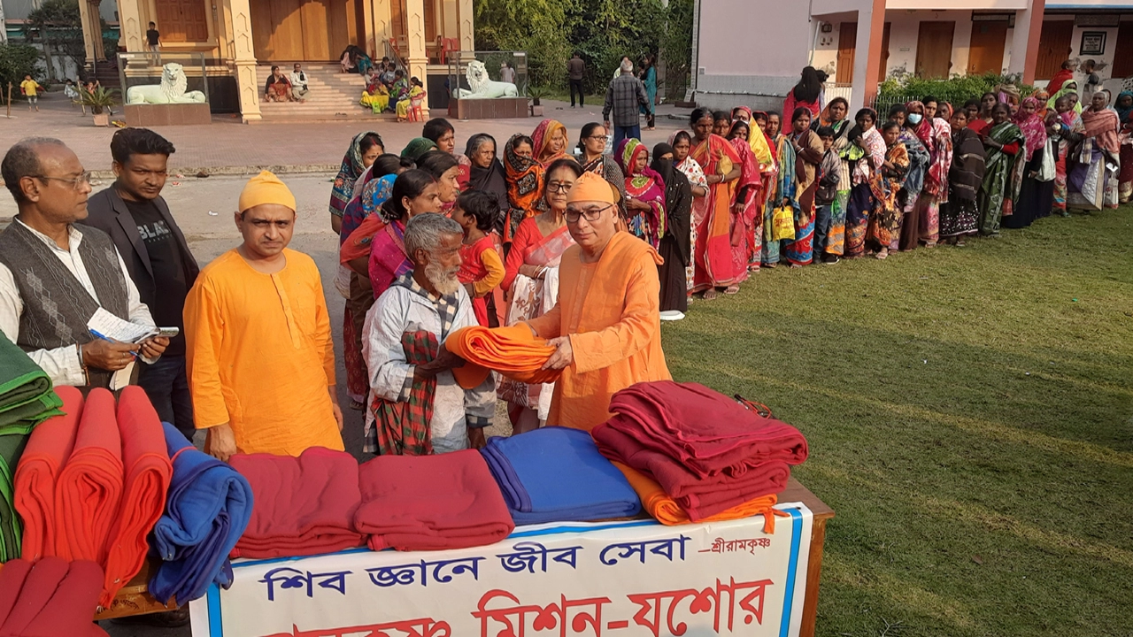 যশোরে শ্রীমা সারদাদেবীর ১৭৩তম আবির্ভাব তিথি উদযাপিত ¦ ছবি:  গ্রামের কাগজ