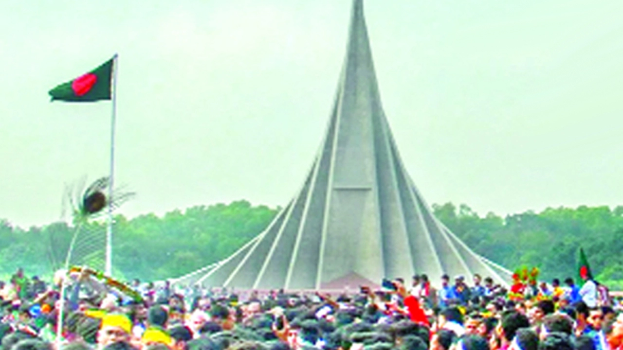 মহান বিজয় দিবস আজ বাঙালির নতুন স্বপ্ন দেখার দিন