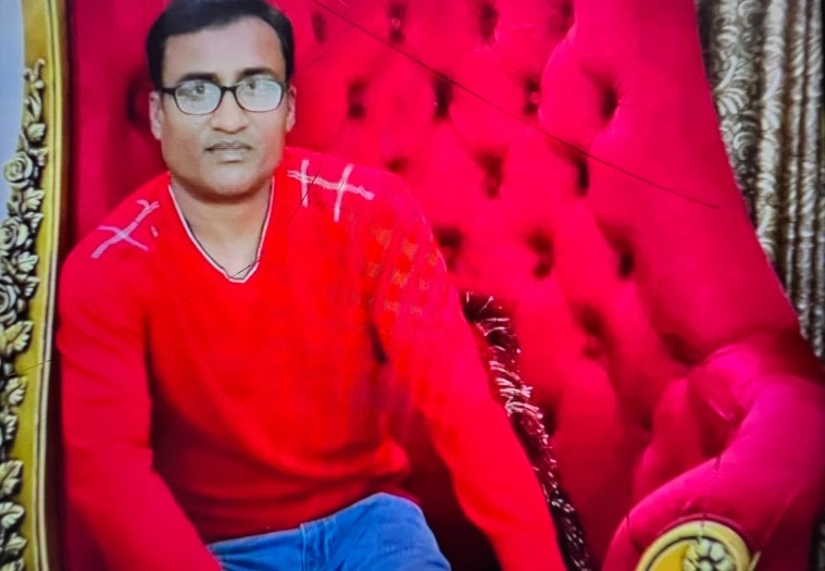 আওয়ামীলীগ নেতা সাইদ আটক । ছবি-গ্রামের কাগজ