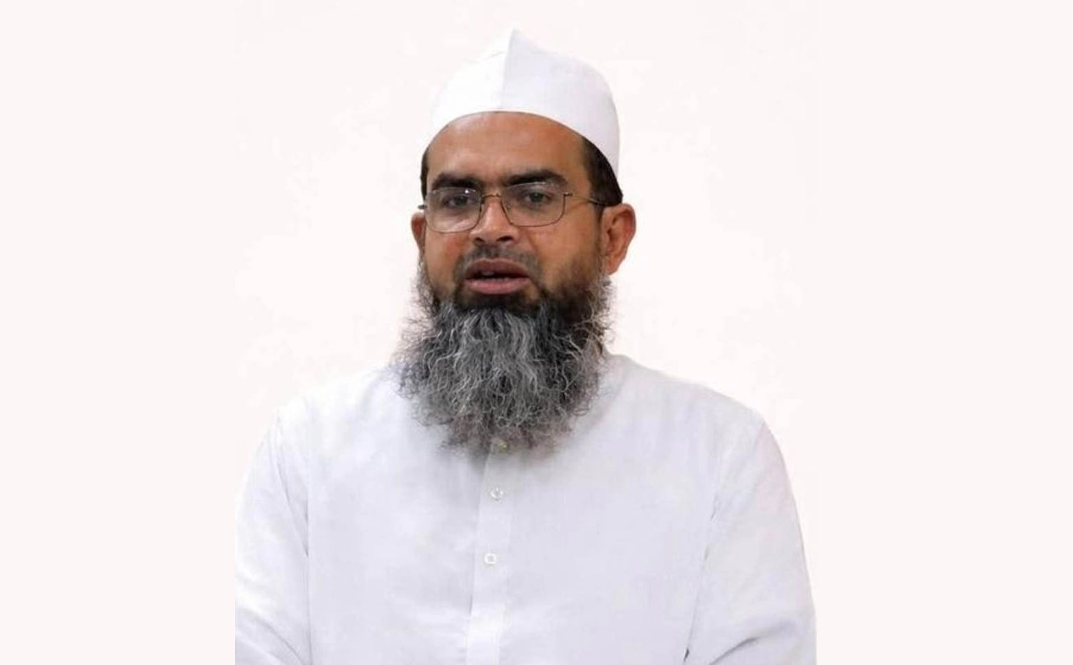 জমিয়তে ওলামায়ে ইসলাম (একাংশ)-এর সিনিয়র যুগ্ম মহাসচিব মুফতি রশীদ বিন ওয়াক্কাস । ছবি-গ্রামের কাগজ