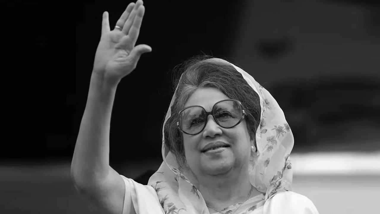 জীবনের শেষ বেলাতেও মাতৃভূমি ছাড়েননি খালেদা জিয়া