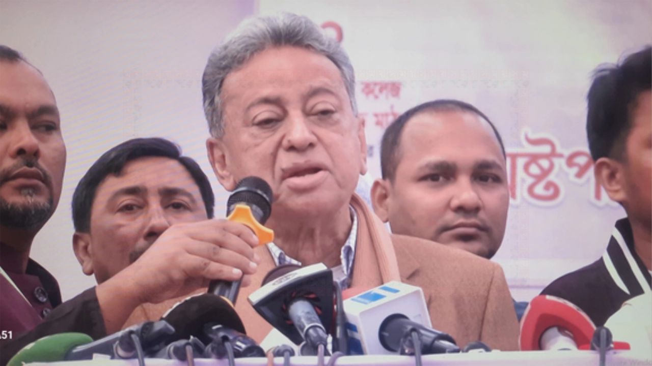 খালেদা জিয়ার আদর্শই জাতির পথনির্দেশক হবে : আমীর খসরু