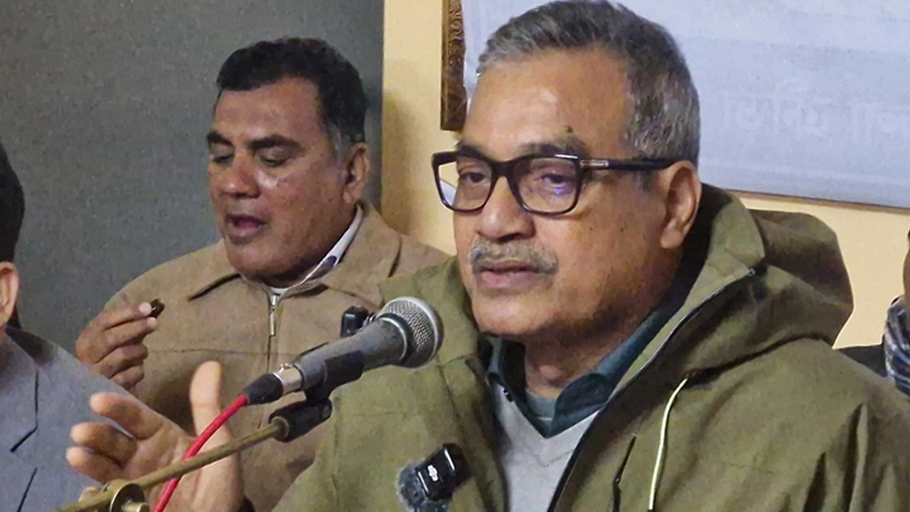 আ.লীগের নিরপরাধ নেতাকর্মীরা গ্রেপ্তার হলে থানা ঘেরাওয়ের হুঁশিয়ারি হারুনুর রশিদের