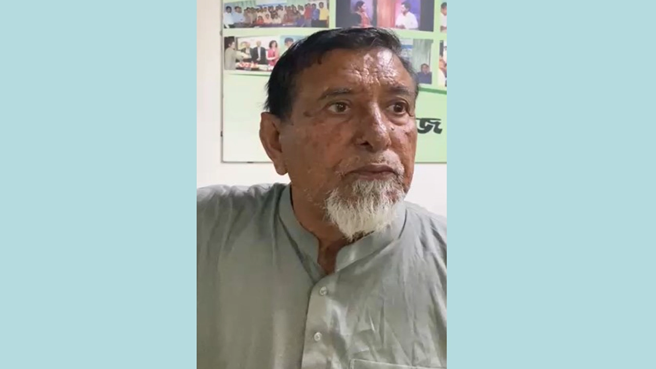 নিরক্ষ কবি আজগার আলী  । ফাইল ছবি