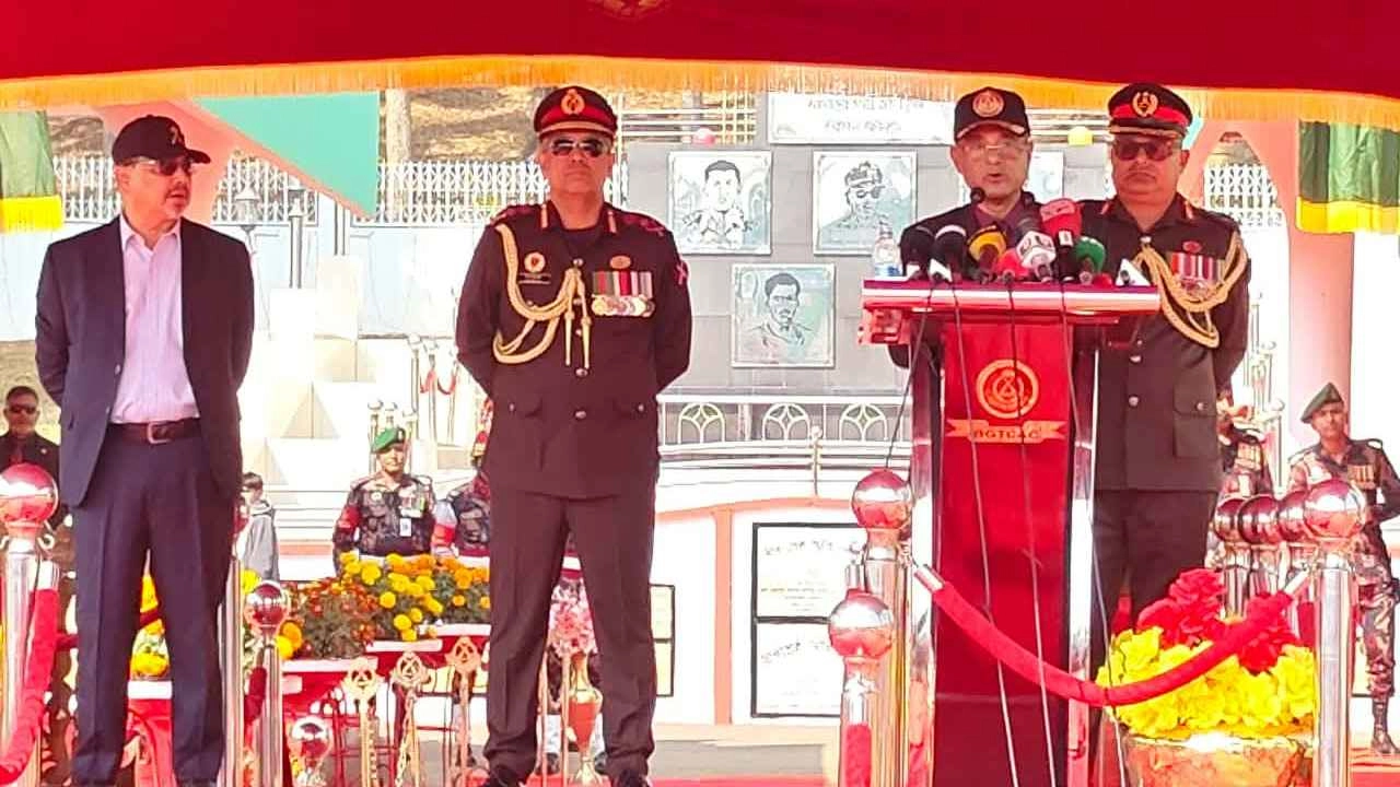স্বরাষ্ট্র ও কৃষি উপদেষ্টা লেফটেন্যান্ট জেনারেল মো. জাহাঙ্গীর আলম চৌধুরী (অব.) ¦ ছবি: ঢাকা মেইল