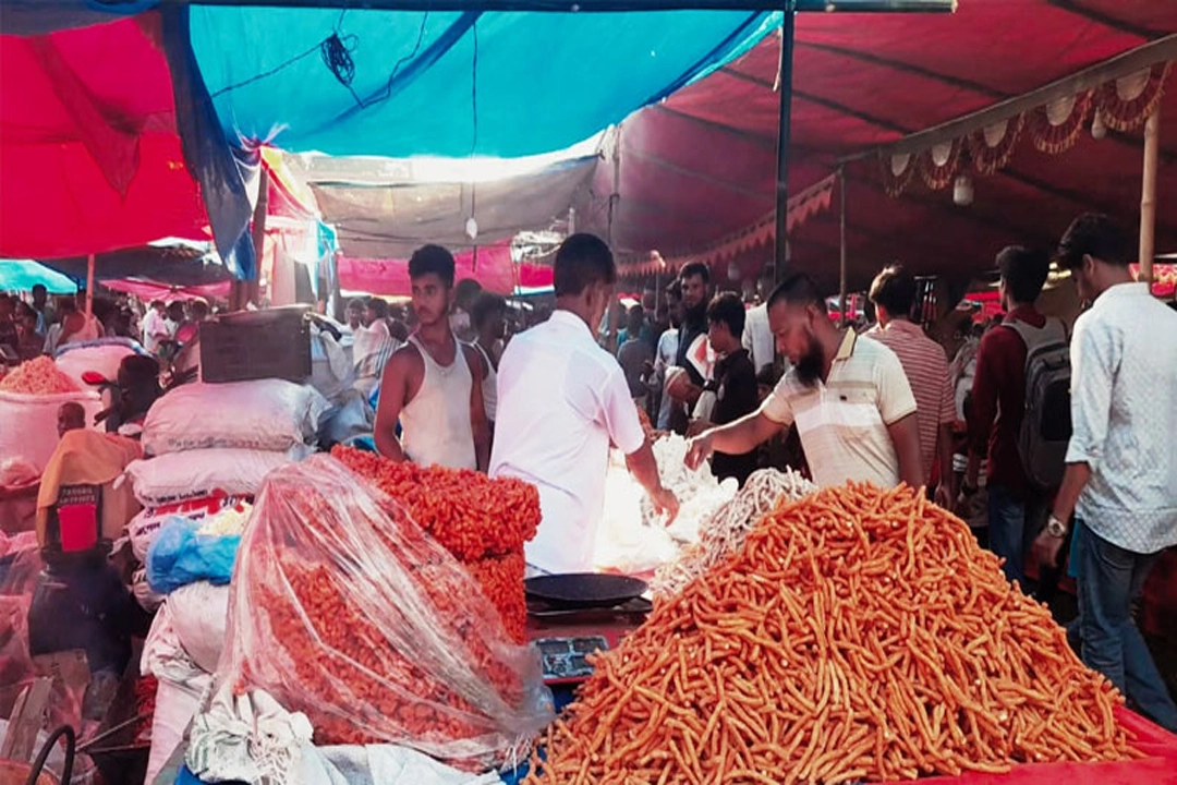 মাগুরায় উৎসব আয়োজনে শেষ হলো তিনদিনের জামাই মেলা। ছবি: সংগৃহীত
