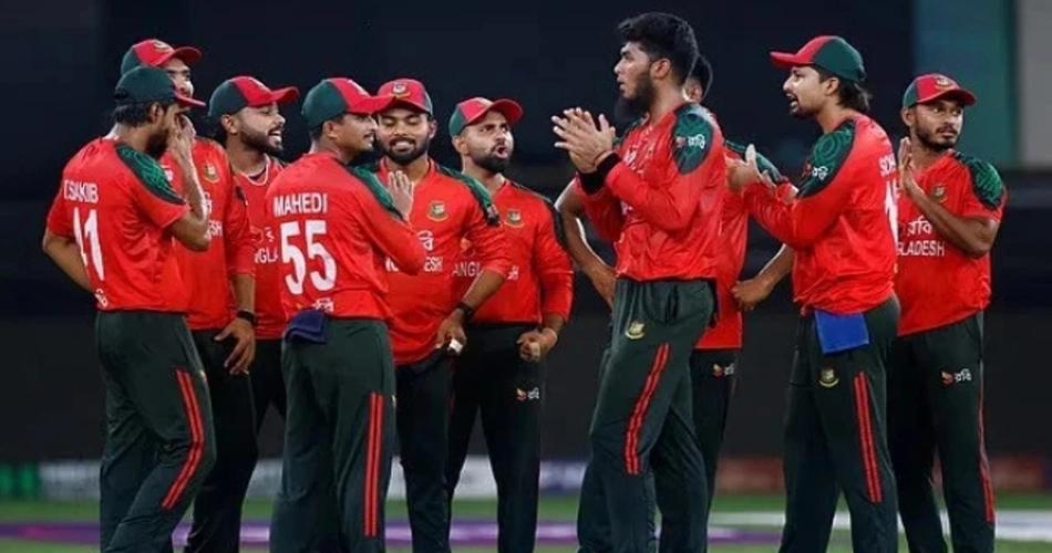 নাজমুল পদত্যাগ না করলে ক্রিকেট বয়কটের ঘোষণা কোয়াবের