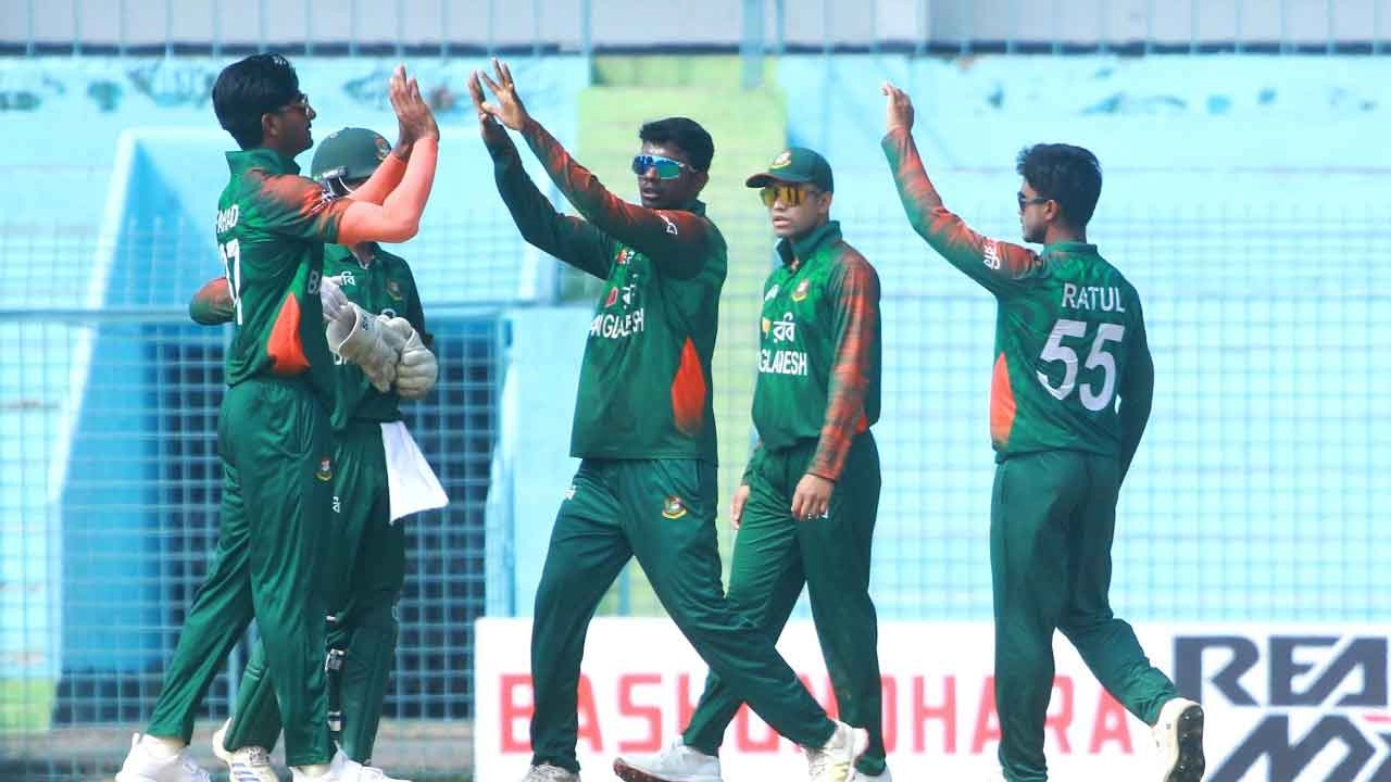 যুব বিশ্বকাপের শুরুতেই ভারতের মুখোমুখি বাংলাদেশ