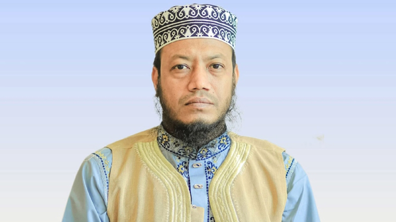জামায়াতে ইসলামীর প্রার্থী আমির হামজা । ছবি-সংগৃহীত