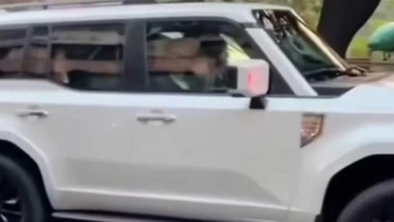 তারেক রহমানের গাড়ি