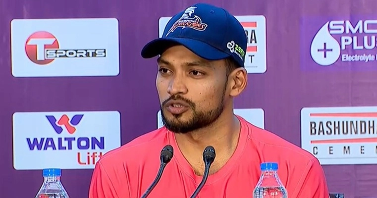 ট্রফি জয়ে ম্যাচ না খেলা ক্রিকেটারদেরও কৃতিত্ব দিলেন শান্ত