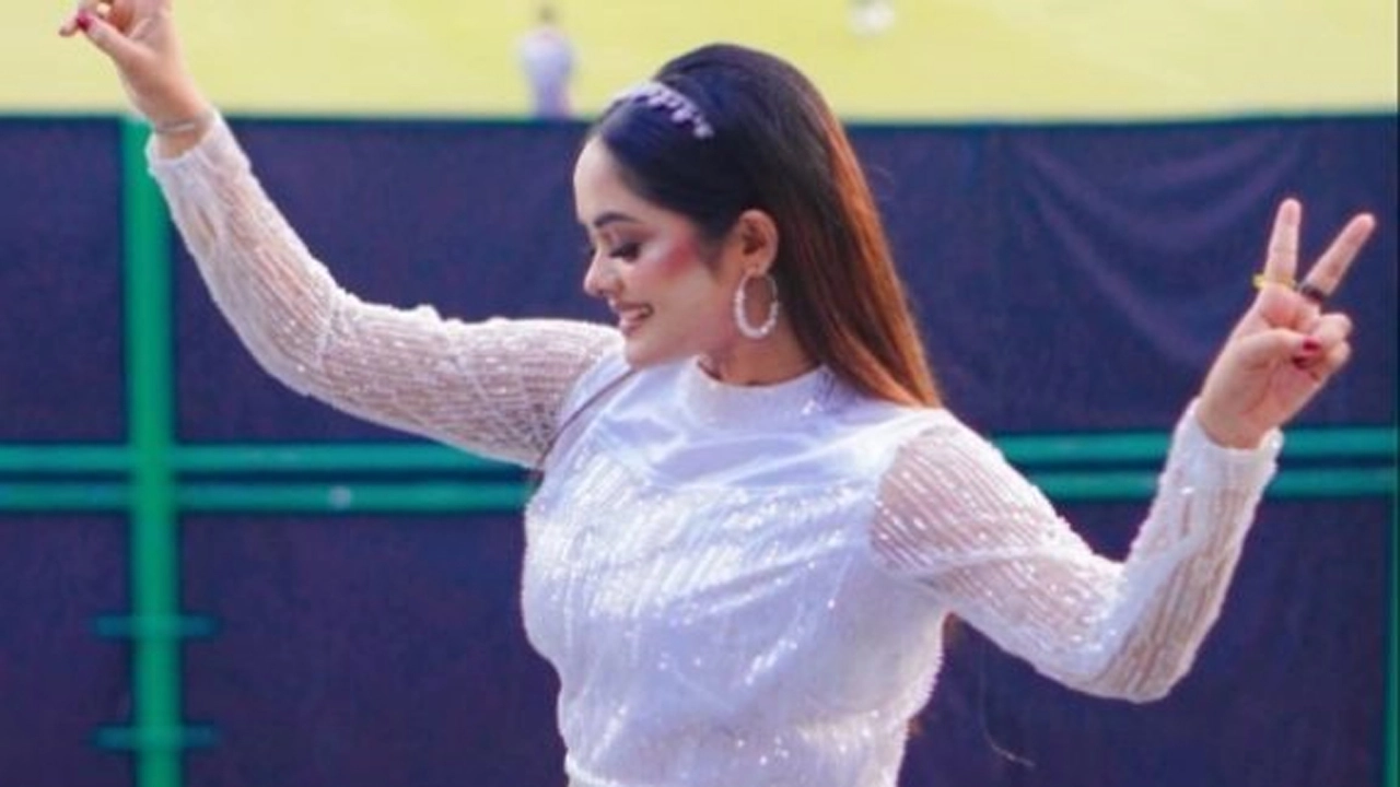 ছোট পর্দার জনপ্রিয় অভিনেত্রী সামান্তা