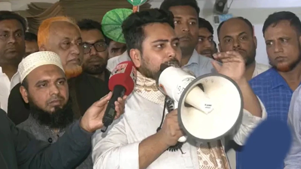 নির্বিঘ্ন ভোটের আহ্বান জানালেন নাহিদ ইসলাম