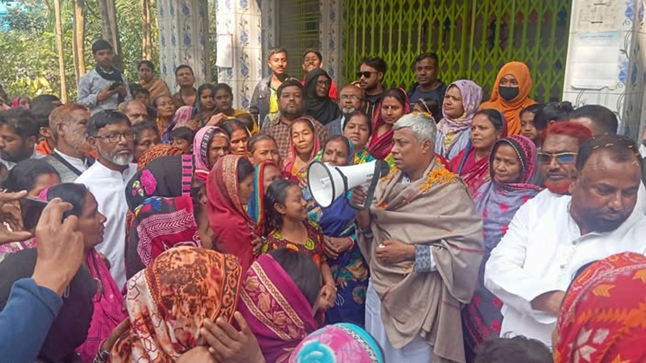 নরেন্দ্রপুর ইউনিয়নের পথে পথে অমিত