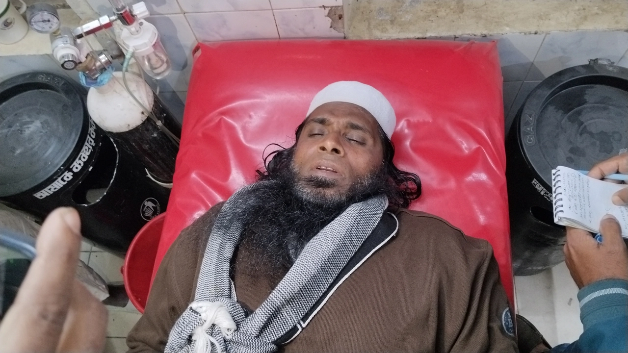 রাজাপুরে নির্বাচনী সহিংসতা : জামায়াত কর্মীকে পিটিয়ে আহত