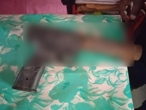 যশোরে নদীর পাড় থেকে পরিত্যক্ত অবস্থায় দেশীয় পিস্তল উদ্ধার