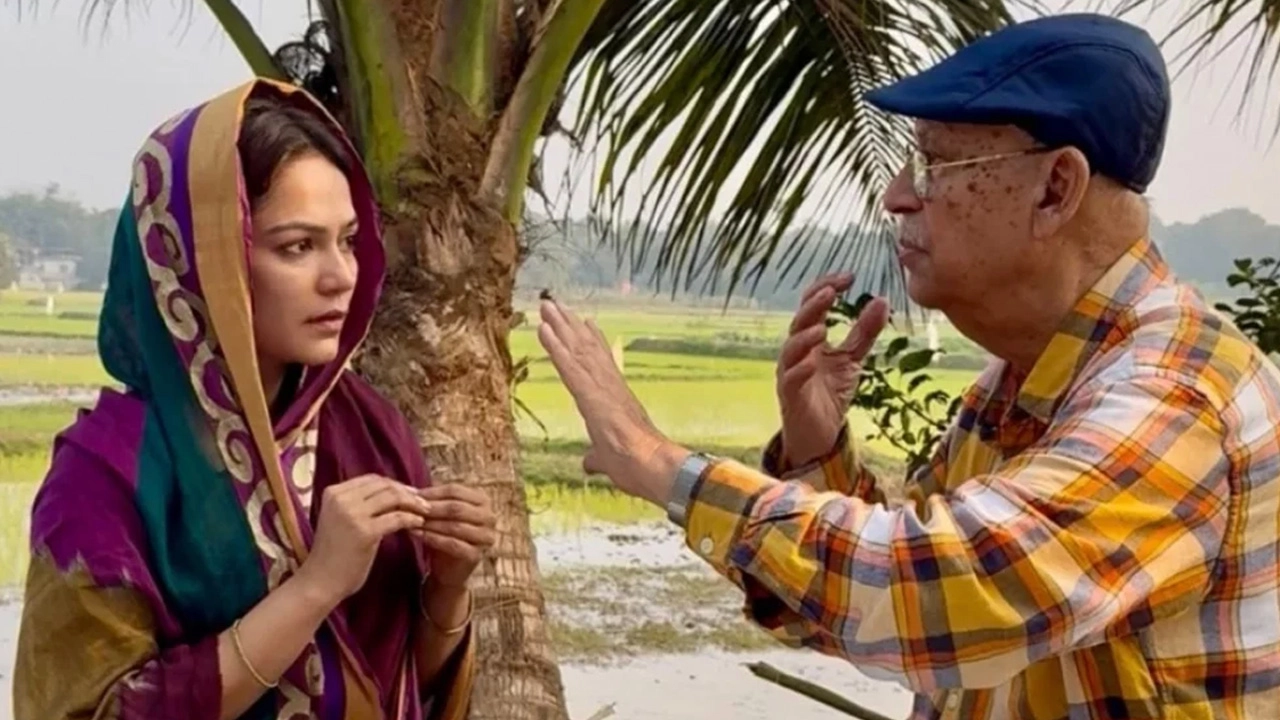 অবশেষে সখিনাকে খুঁজে পেলেন আবুল হায়াত