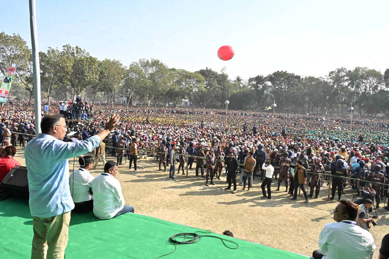 বিএনপির চেয়ারম্যান তারেক রহমান । ছবি-গ্রামের কাগজ