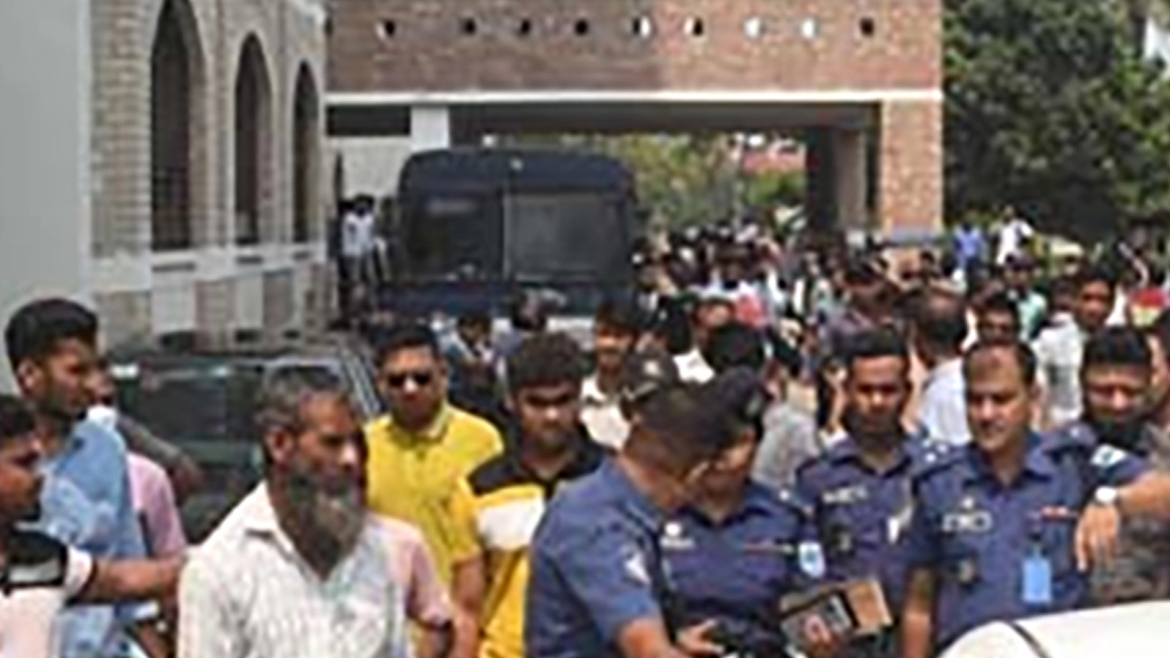 আদালত