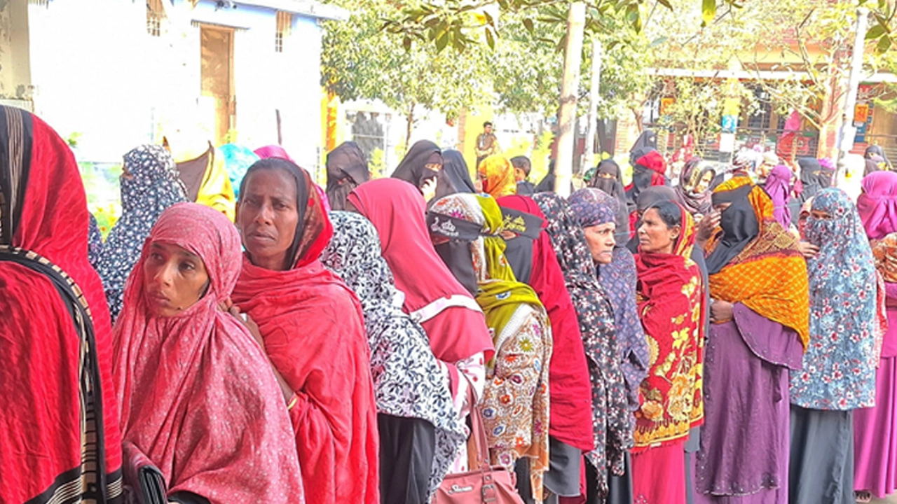 রাজশাহীতে সাড়ে ৬ ঘণ্টায় ভোটগ্রহণ ৪৬.৮৩ শতাংশ