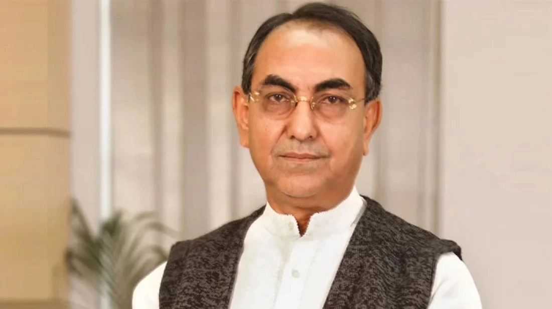 গৃহায়ন ও গণপূর্তমন্ত্রীর দায়িত্ব পেলেন মির্জা আব্বাস