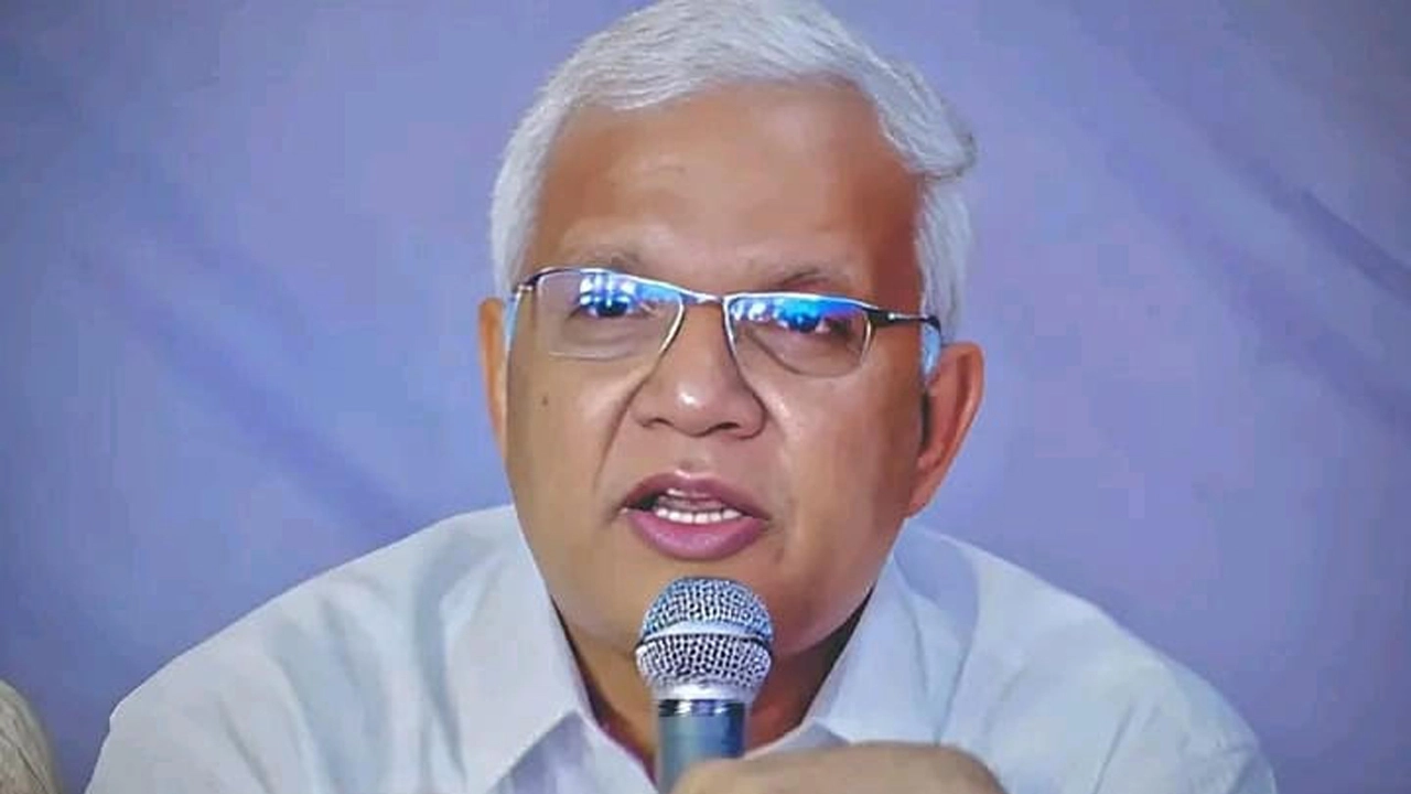 ডাঃ এ জেড এম জাহিদ হোসেন