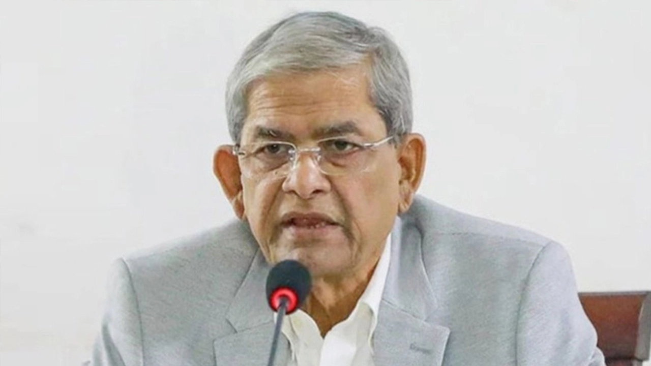 স্থানীয় সরকার, পল্লী উন্নয়ন ও সমবায়মন্ত্রী মির্জা ফখরুল ইসলাম আলমগীর।