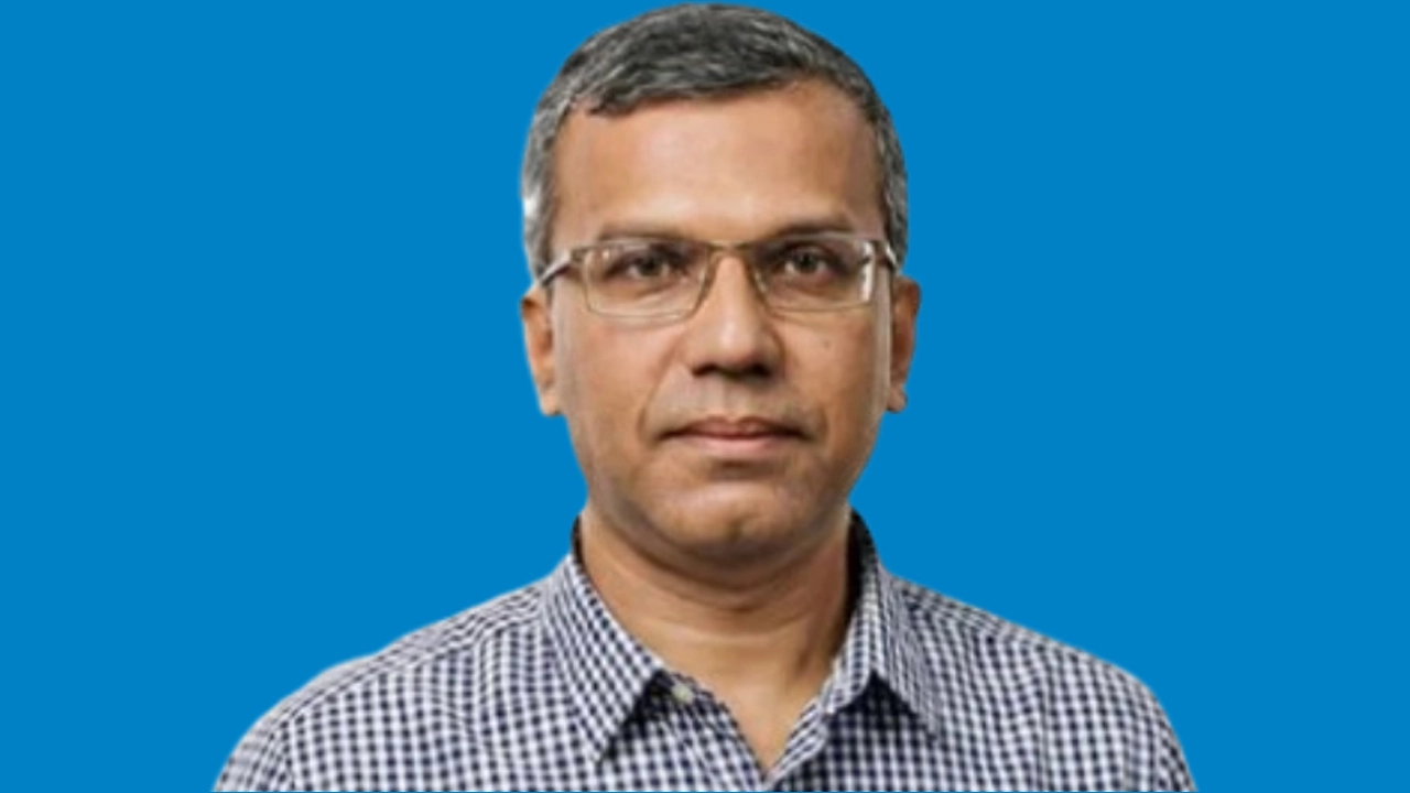 মো. মোস্তাকুর রহমান বাংলাদেশ ব্যাংকের ১৪তম গভর্নর হিসেবে দায়িত্ব গ্রহণ করলেন