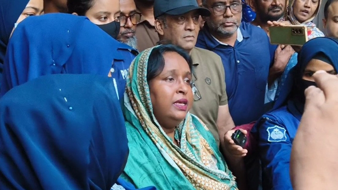 পাঁচ মামলায় হাইকোর্টের জামিন পেলেন সাবেক মেয়র আইভী