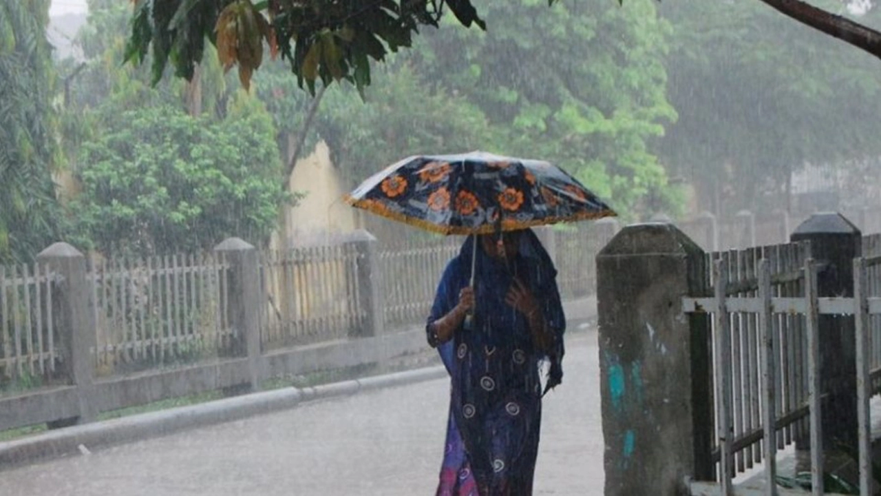 ৬ বিভাগে বজ্রবৃষ্টির আভাস । ছবি-ফাইল