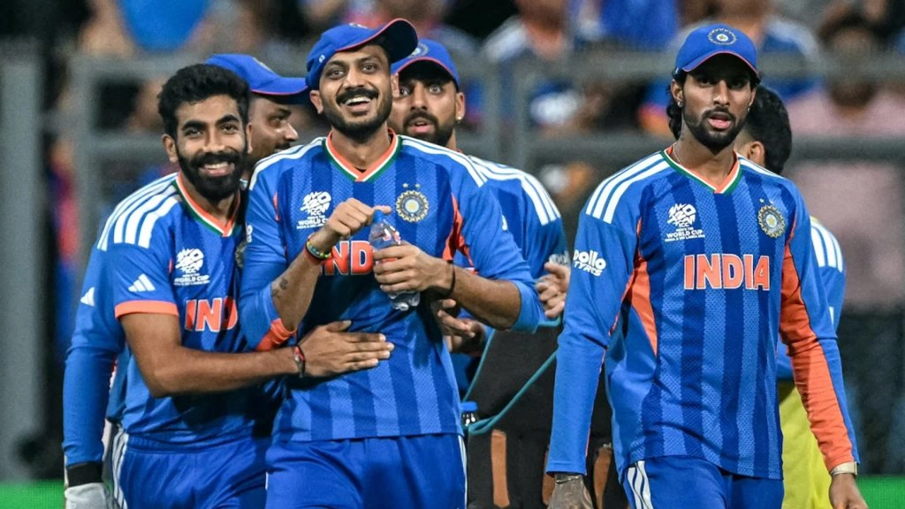 ভারত ফাইনালে, ইংল্যান্ডকে হারিয়ে শিরোপার লড়াই নিশ্চিত
