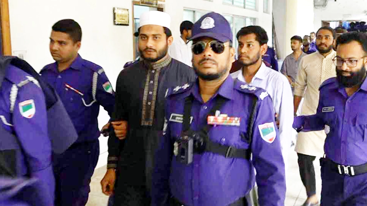 ঝিনাইদহে ২ ছাত্রনেতার ১ দিনের রিমান্ড, কারাগারে ৫ জন