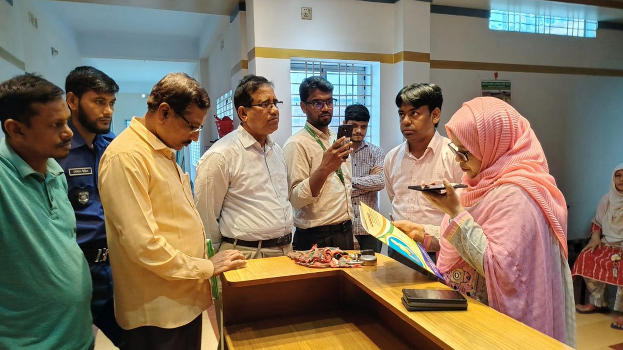 ভিডিও কলে চিকিৎসার অভিযোগে নবজাতকের মৃত্যু, কেশবপুরের শিশু জেনারেল হাসপাতালের কার্যক্রম স্থগিত। ছবি: প্রতিনিধি