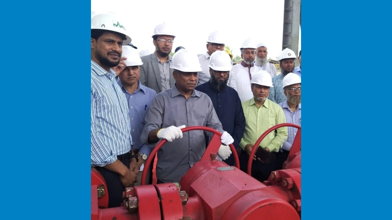 শ্রীকাইল-৫ কূপের উদ্বোধনকালে প্রতিমন্ত্রী অনিন্দ্য ইসলাম অমিত