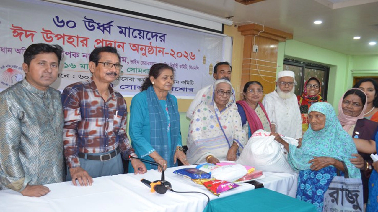 বিএনপির কেন্দ্রীয় ভাইস চেয়ারম্যান অধ্যাপক নার্গিস বেগম । ছবি : গ্রামের কাগজ