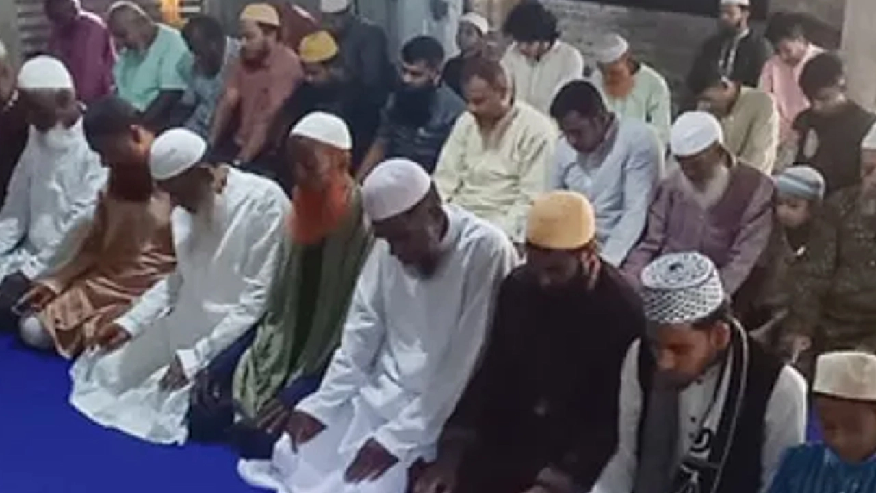 সাতক্ষীরার ২০ গ্রামে ঈদ উদযাপন