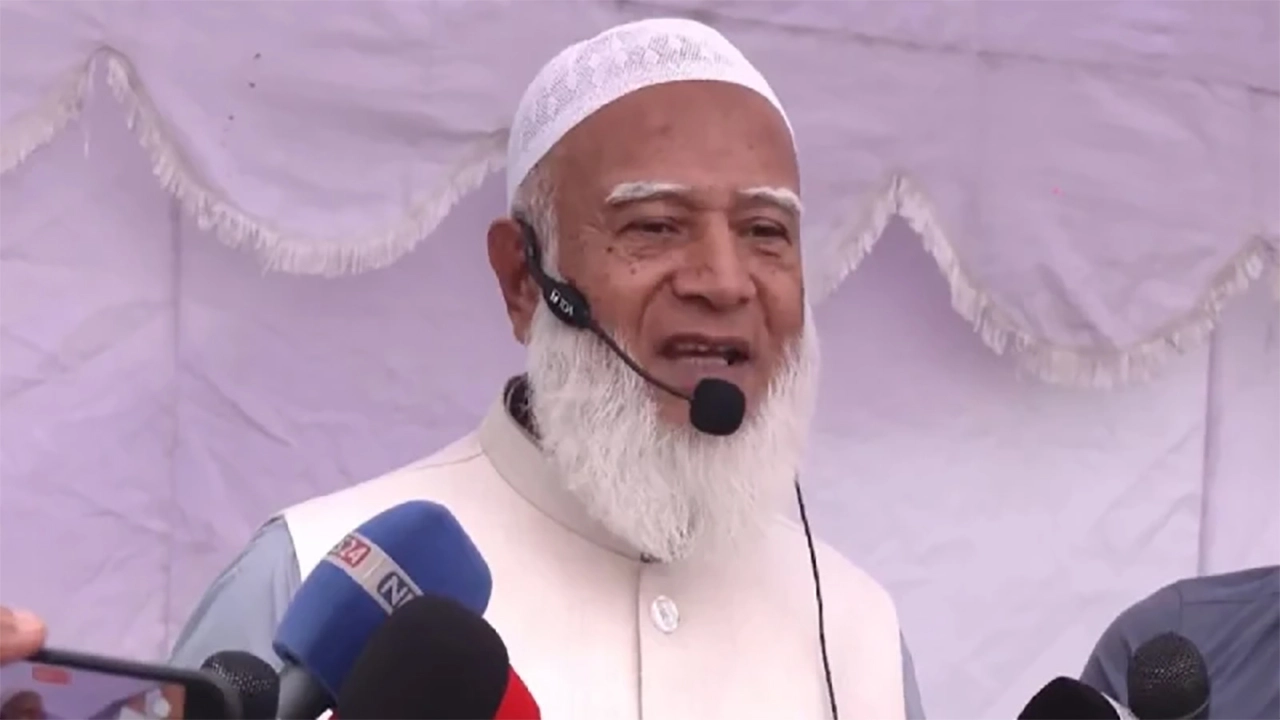 কথা বলছেন জামায়াতের আমির ডা. শফিকুর রহমান ¦ ছবি: সংগৃহীত