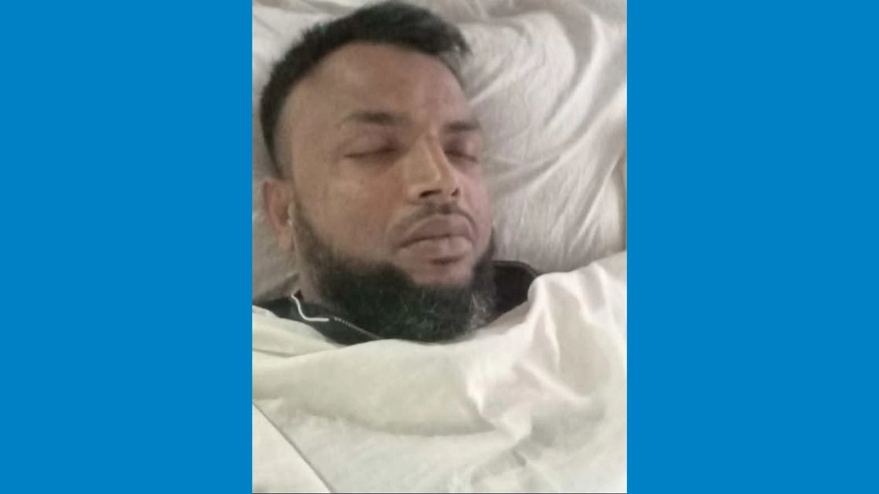 যশোরে গরু চুরির অভিযোগে গণপিটুনিতে আলমগীর হোসেন নিহত