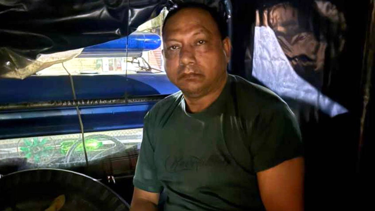 মোহাম্মদপুরে বিহারী ক্যাম্প থেকে মাদক কারবারি জানে আলম গ্রেফতার