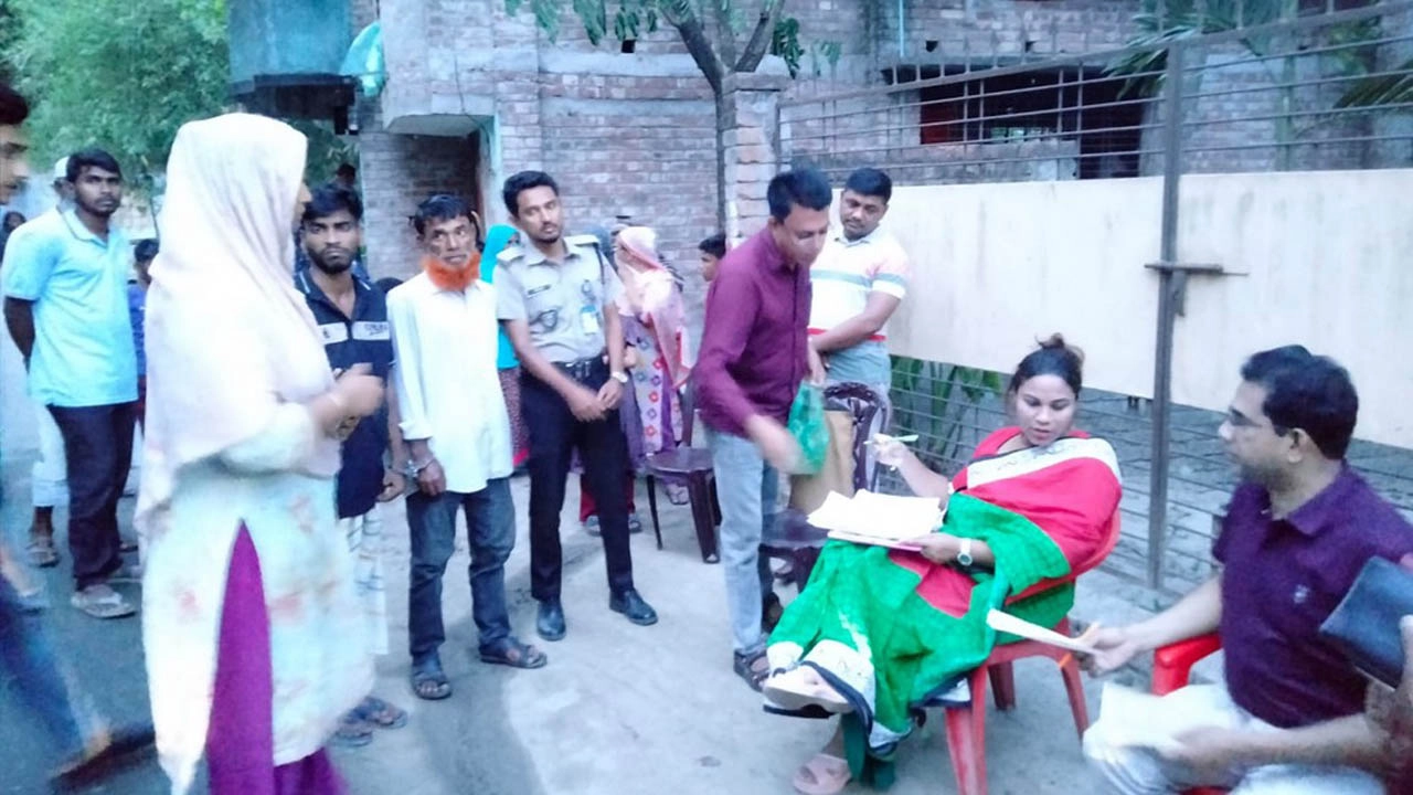 ঝিকরগাছায় ভ্রাম্যমাণ আদালতের অভিযান: মাদক আইনে দুইজনের কারাদণ্ড । ছবি-প্রতিনিধি