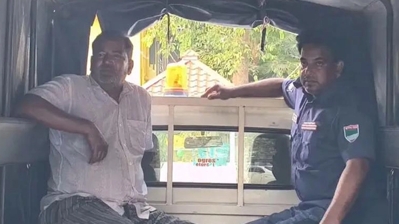 মেহেরপুরে অবৈধভাবে মজুত ৮০০ লিটার ডিজেল উদ্ধার, আটক ১
