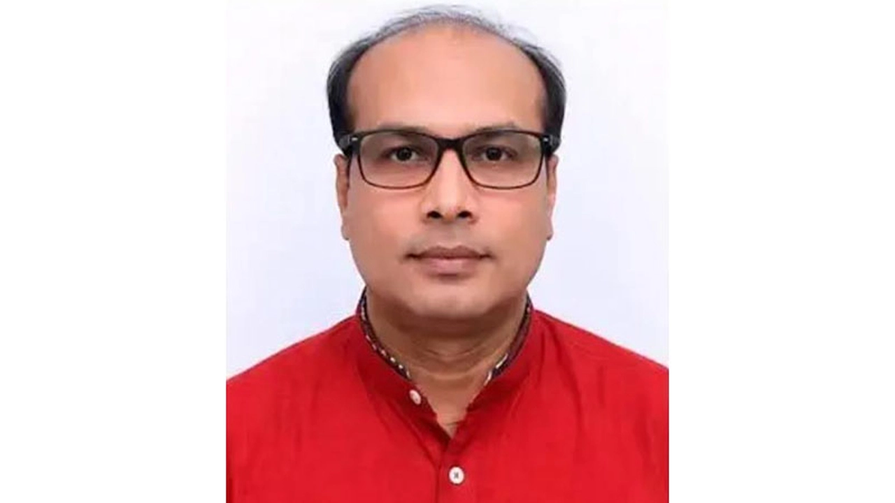 আটক সৈয়দ জিয়া পীর মোহাম্মদ আলী।