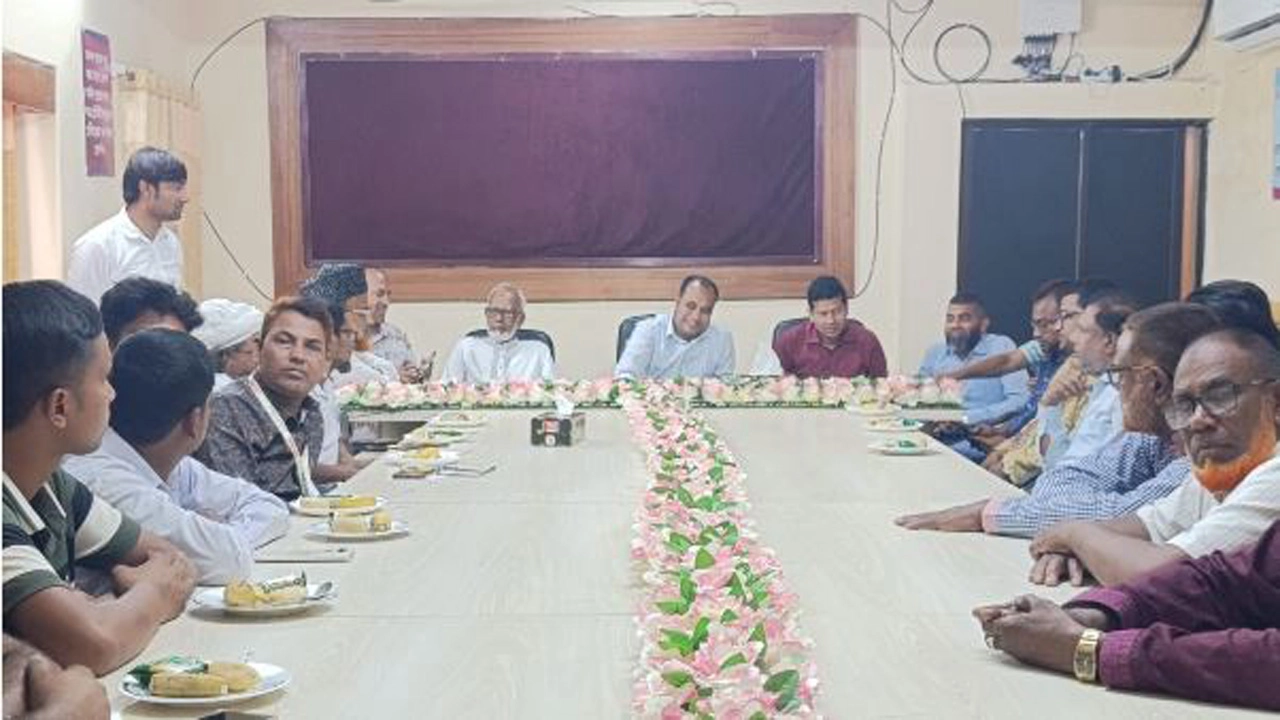মহেশপুরে সাংবাদিকদের সাথে নবাগত ইউএনও‘র মতবিনিময় সভা